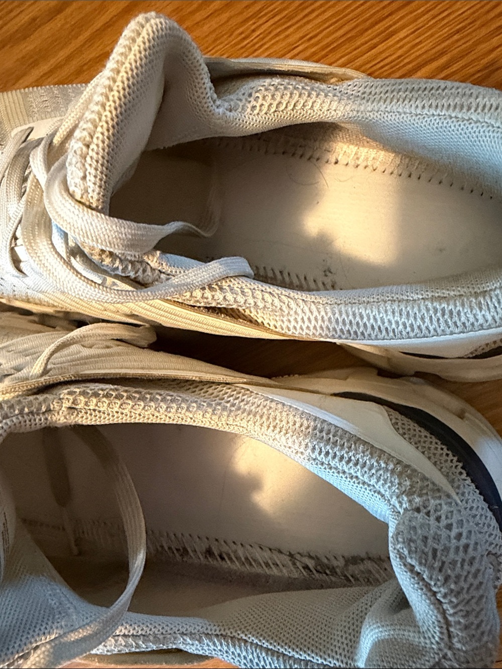 On Running Cloudswift Womens 8 Glacier White Athletic Sneakers First Gen - Picture 4 of 5